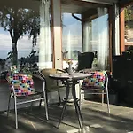 Med Panoramautsikt, Stor Uteplass Og 100 M Fra Badestrand Villa