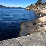 Med Panoramautsikt, Stor Uteplass Og 100 M Fra Badestrand Vila Bergen